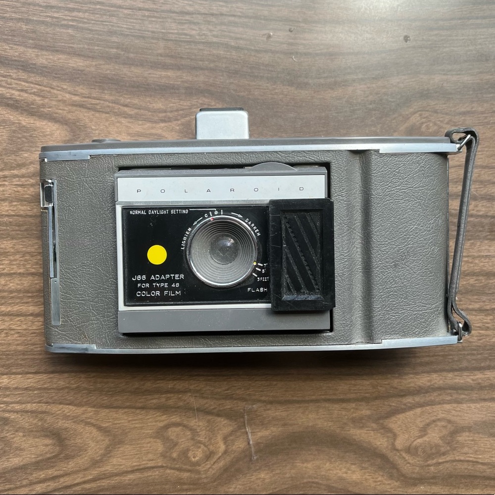 VINTAGE Polaroid Camera